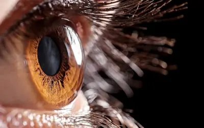 Kann ich meine Augen auch lasern lassen, wenn ich eine dünne Hornhaut habe?